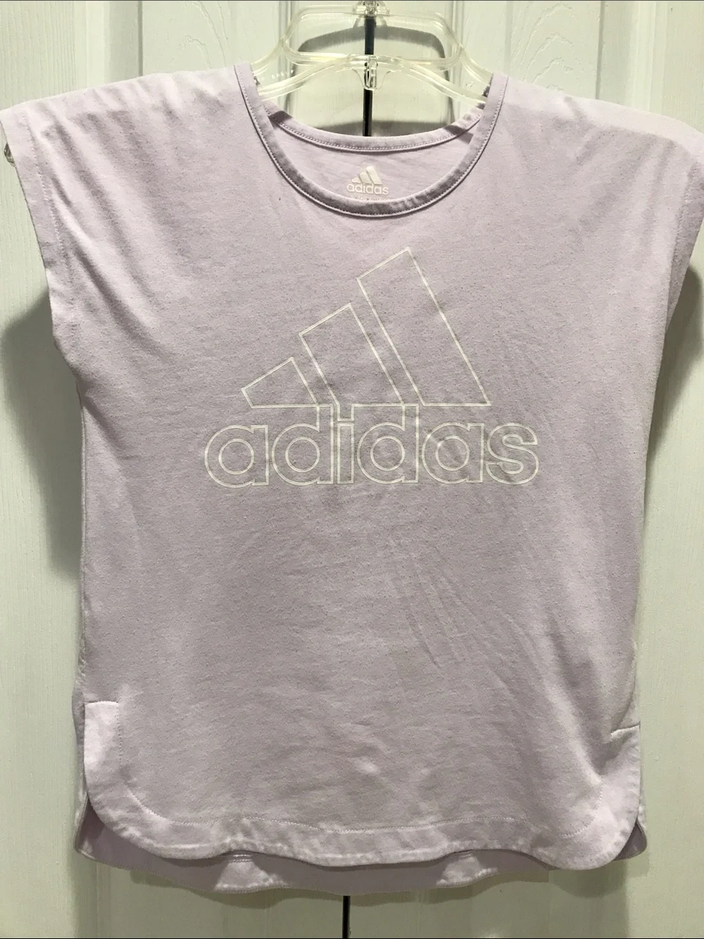 🍏 Adidas Girl’s Lavender Short Sleeved Top, Size S (7-8 years)